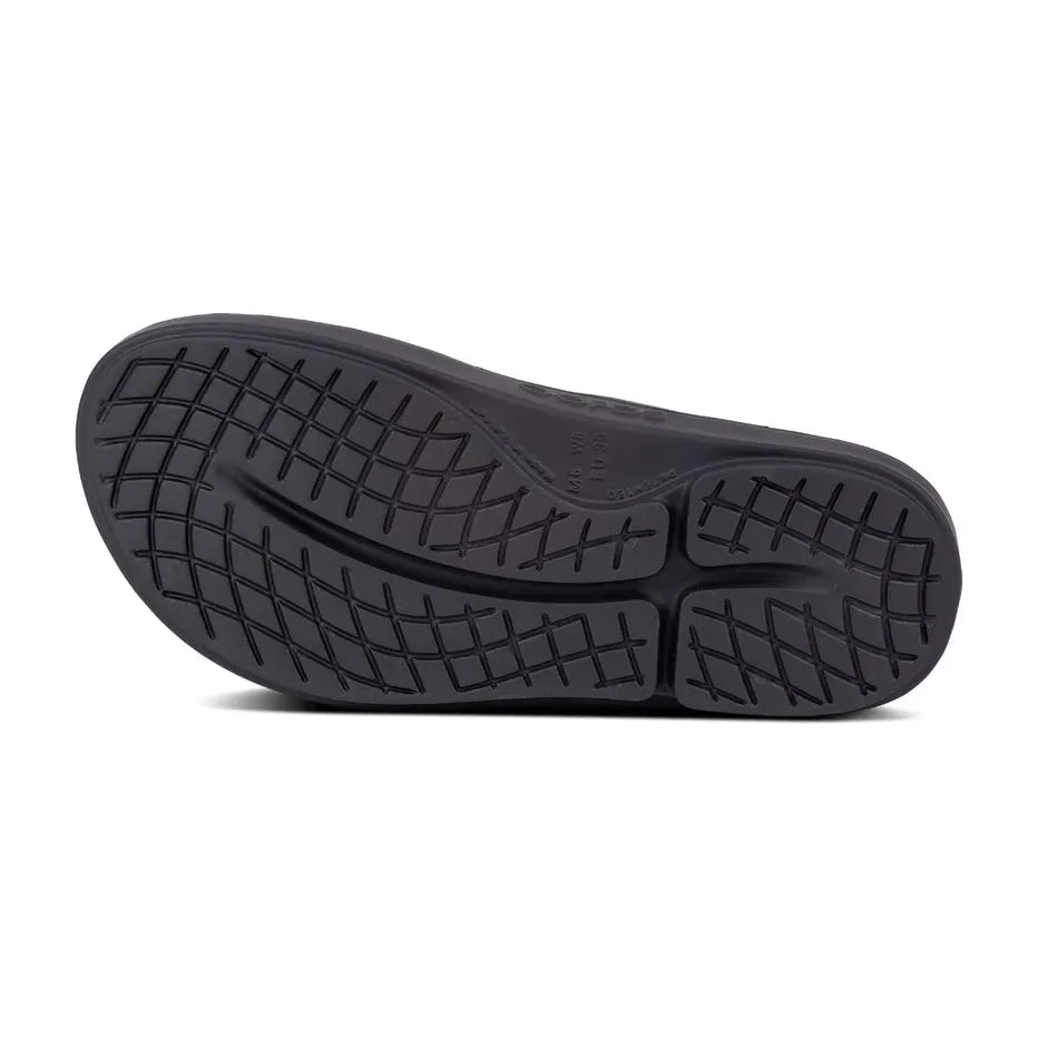Oofos Ooriginal Sport Sandal in Graphite