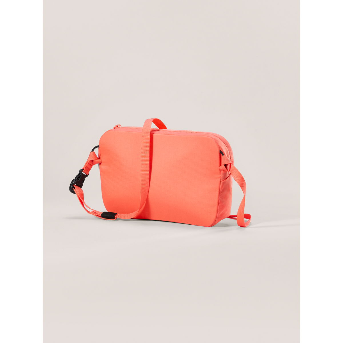 Arc'teryx Heliad Crossbody Bag